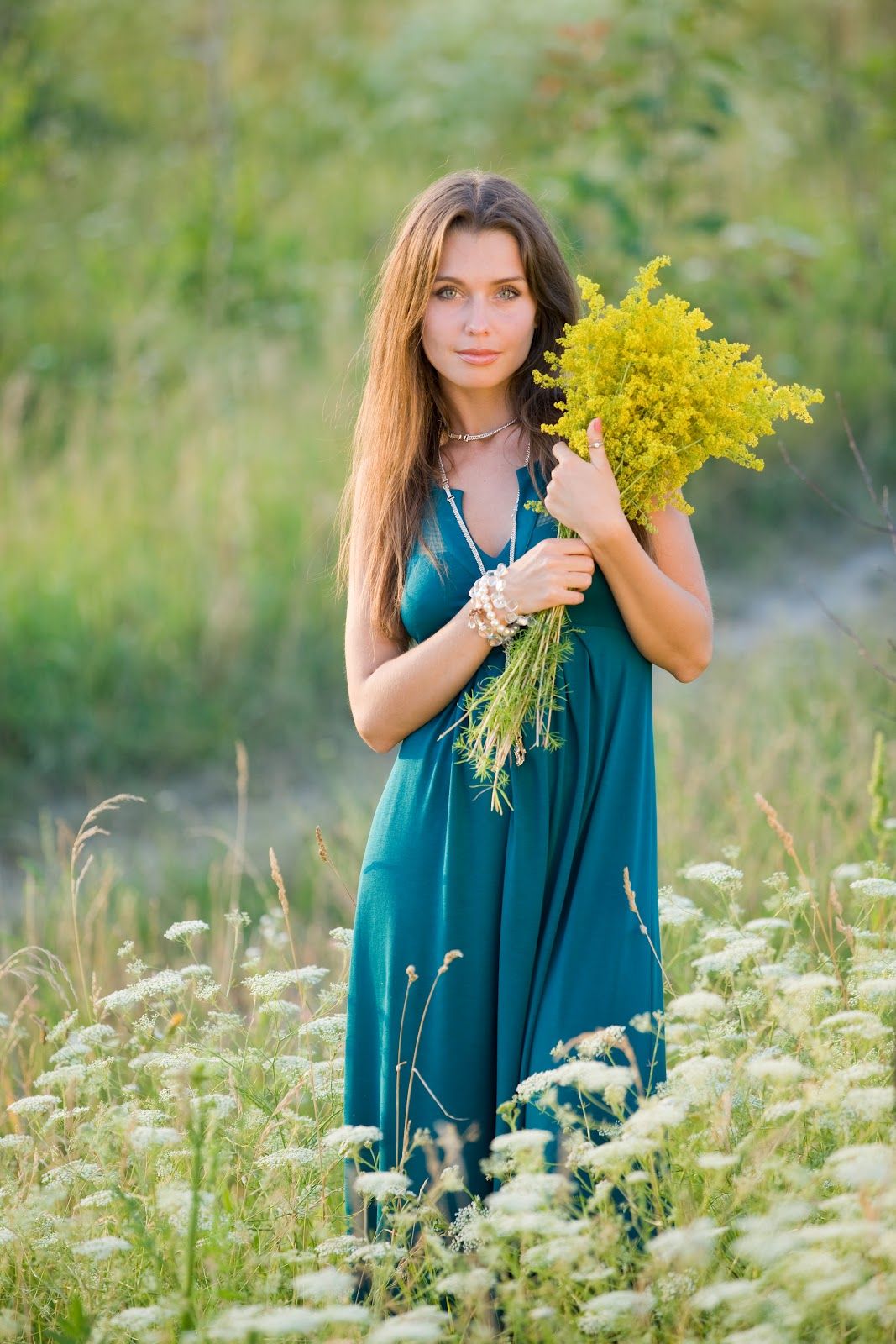 Slavic women in Kunming